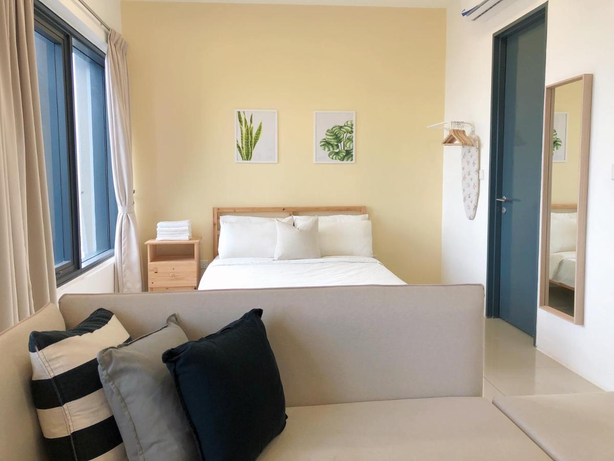 Tropicana 218 Macalister Netflix Seaview George Town Exterior photo